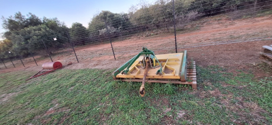 5 Bedroom Property for Sale in Rustenburg Rural North West